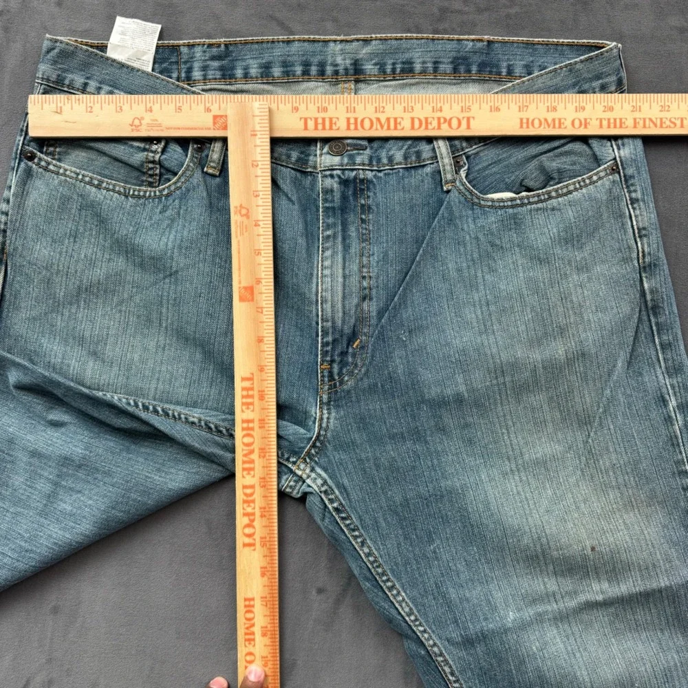 Levis 559 Relaxed Straight Leg Jeans Men 40x30 Medium Wash Blue Denim Distressed